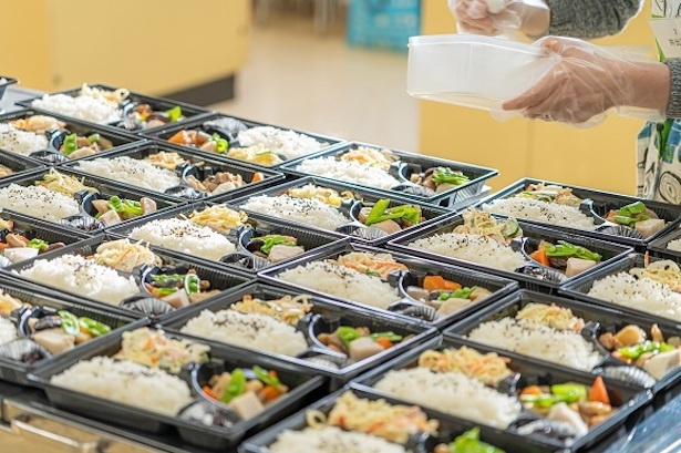 2022年5月の寄付によって、新潟県内のこども食堂をつなぐネットワーク組織を構築し、こども食堂の新規立ち上げや食材提供をサポートしていく