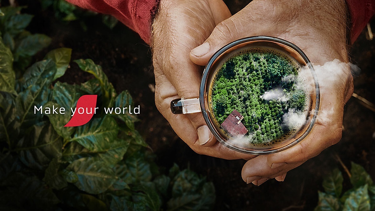 10月からスタートする“Make your world”は、『ネスカフェ』のコーヒーを飲むたびにコーヒー生産者や環境に還元されるという取り組み。一杯のコーヒーがサステナブルな活動につながっている